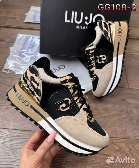 Кроссовки женские LIU JO GG108