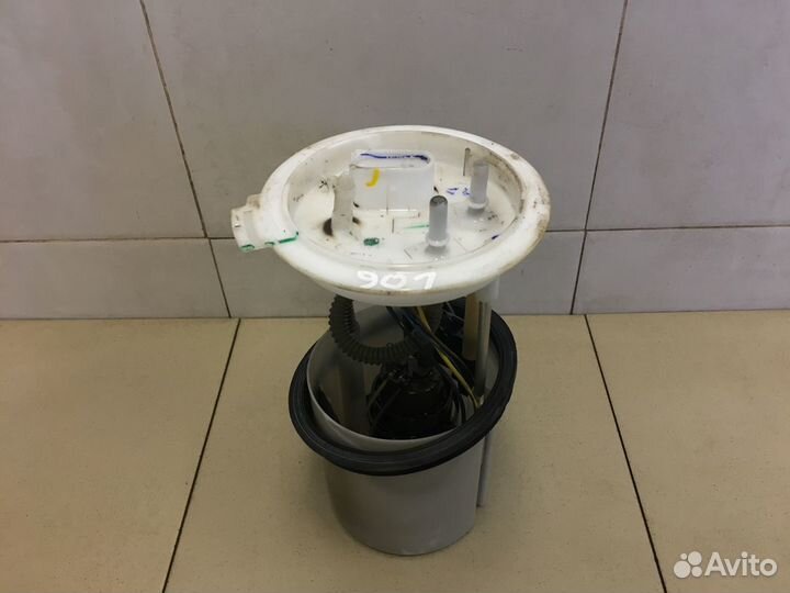 Насос топливный электрический Jetta 2006-2011