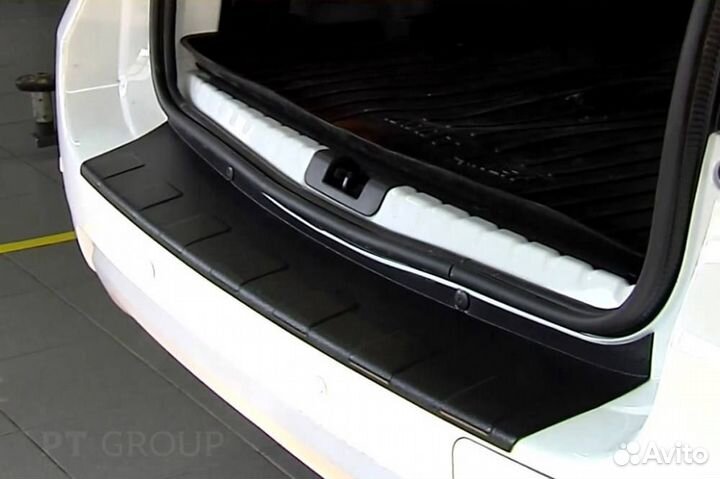 Накладка на задний бампер Nissan Terrano