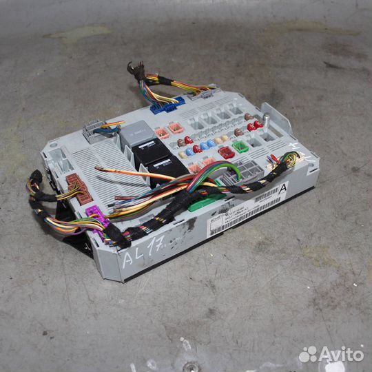 Блок предохранителей задний (салон) jaguar XF 200