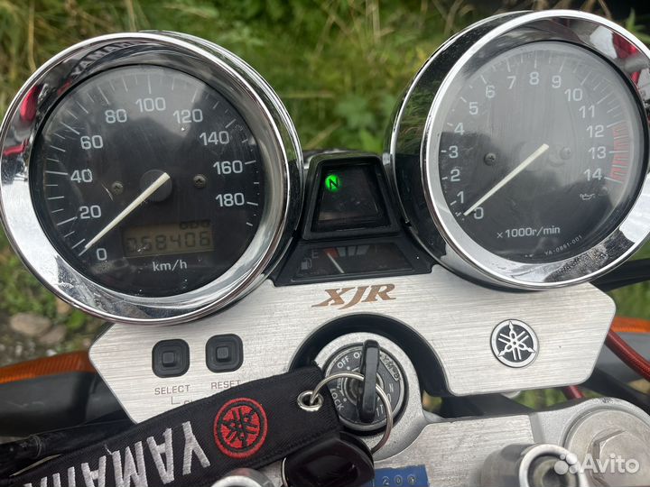 Продам Yamaha XJR 400