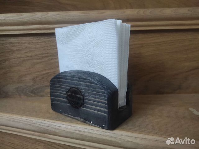 Салфетница из дерева