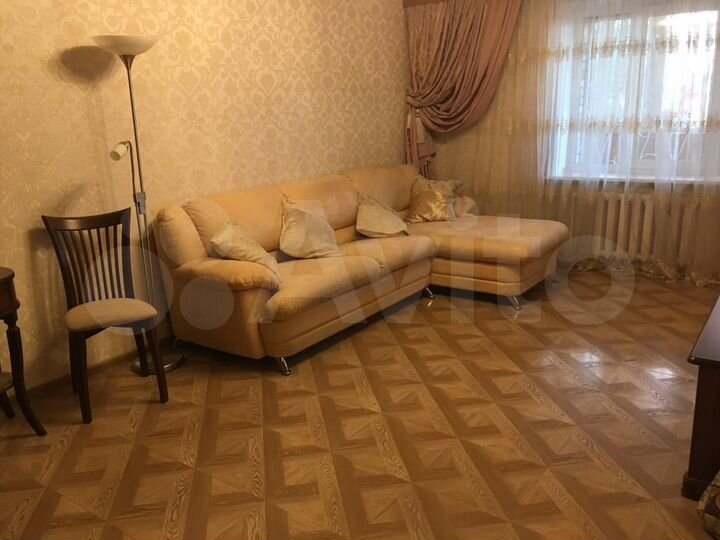 3-к. квартира, 89 м², 1/10 эт.