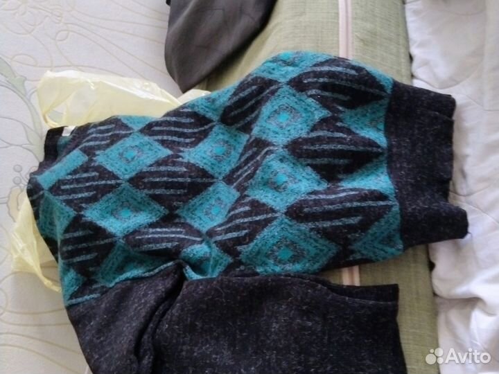 Свитер мужской размер 52. Р 54