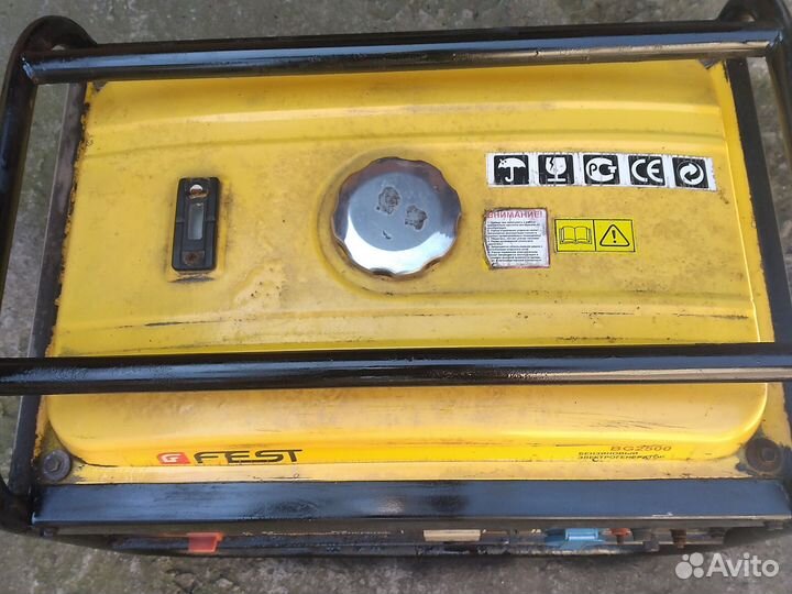 Генератор бензиновый бу 2,5 кВ