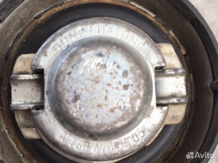 Крышка топливного бака Mercedes W203 (3194)