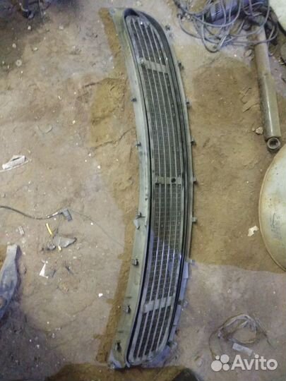 Воздухозаборник капота mercedes w220