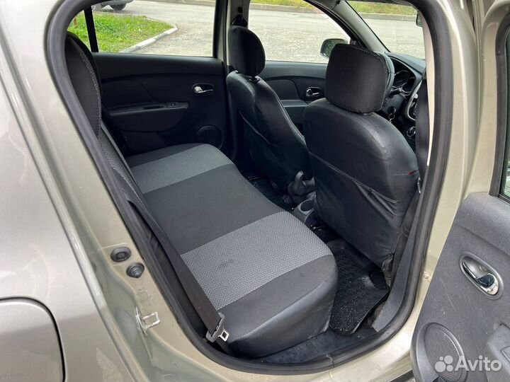 Renault Sandero Stepway 1.6 МТ, 2015, 83 000 км