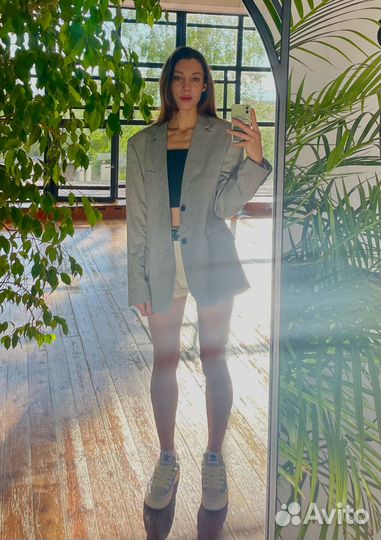 Работа моделью