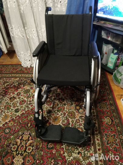 Инвалидная коляска складная бу