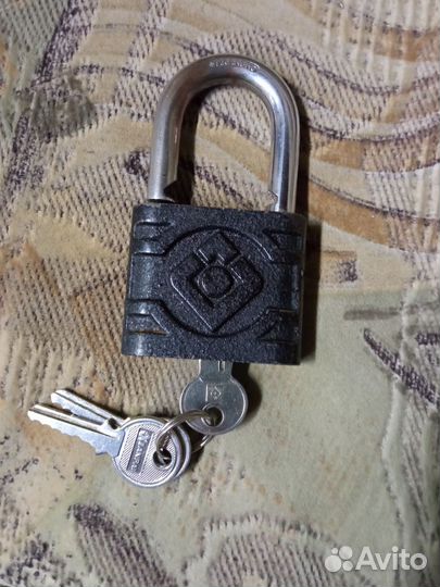 Замок навесной