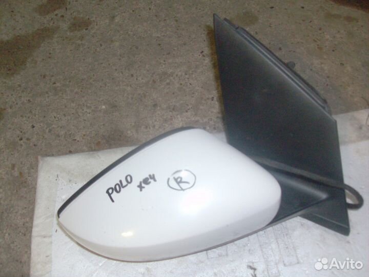 VW Polo хетчбек Правое зеркало заднего вида