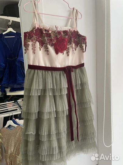 Платье нарядное для девочки