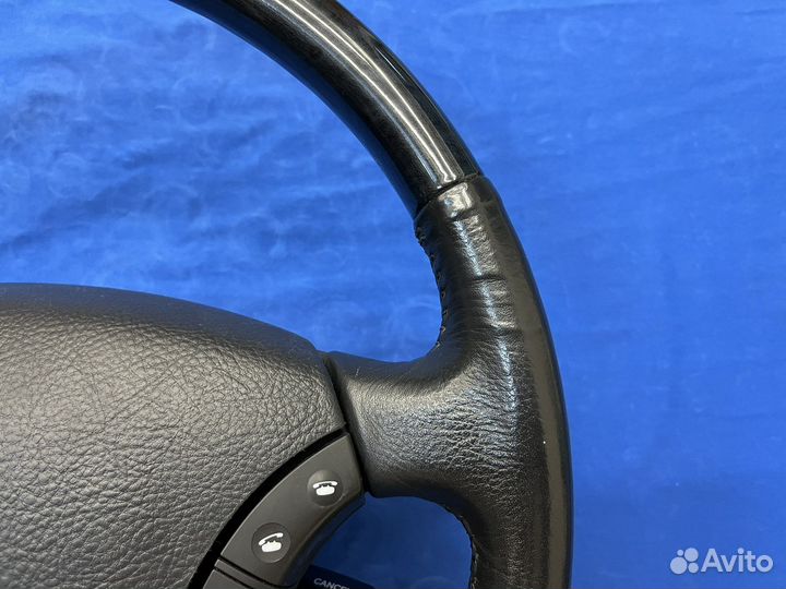 Оригинальный руль с косточкой Lexus GX470 LX470