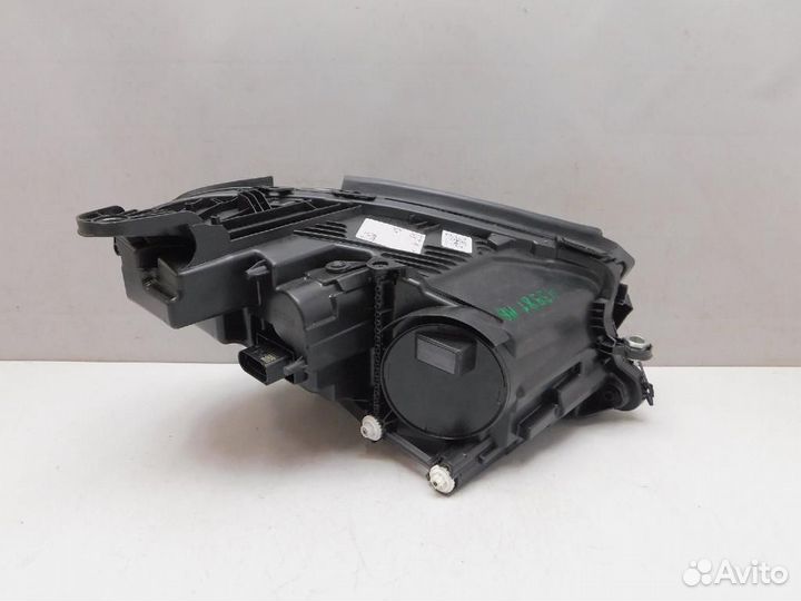 Фара левая Mercedes-Benz E-Class