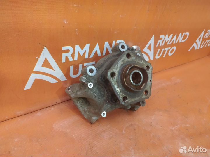 Кулак поворотный задний правый Audi Q8 1 2018-Нв