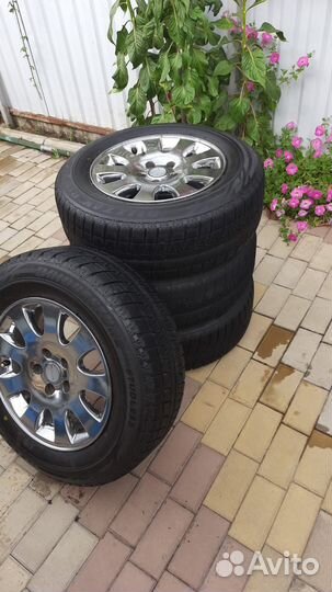 R16 Bridgestone Blizzak Revo GZ 215/65, PCD 5x114.3 DIA 10