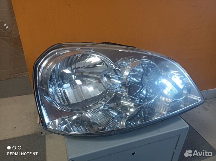 Продам фару правую на Chevrolet Lacetti 96458810