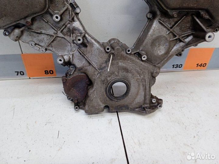 Крышка двигателя передняя Infiniti Qx56 JA60 5.6