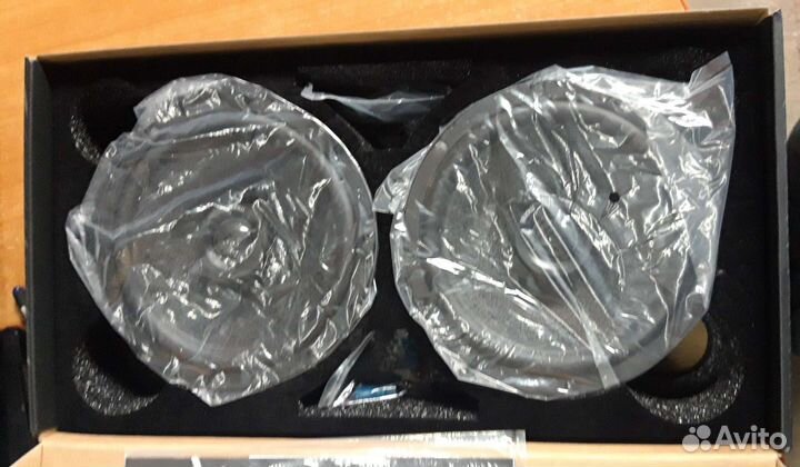 Динамики в автомобиль