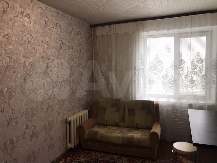 Комната 13 м² в 4-к., 1/5 эт.