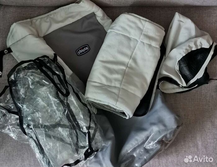Накидка, матрасик, дождевик в коляску chicco