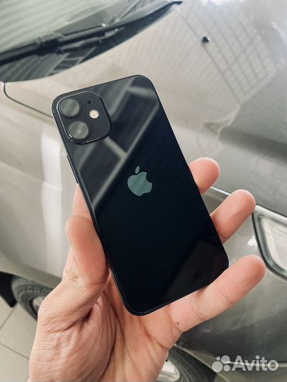 iPhone 12 mini, 64 ГБ