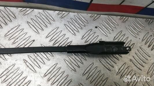 Щеткодержатель лобового стекла opel zafira B (CBR0