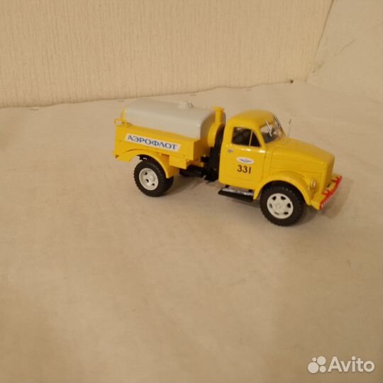 Модели СССР 1 43 Газ 51А (Маслозаправщик)