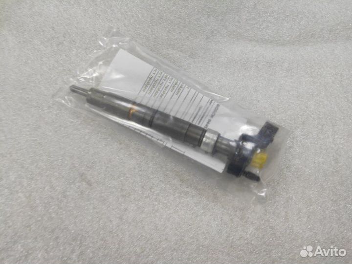 Форсунка 03L130277C Volkswagen Transporter T5 2.0