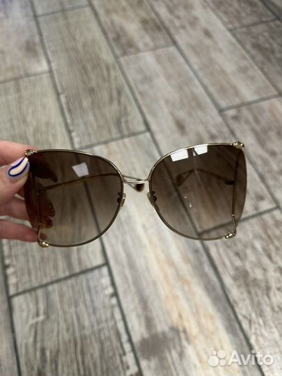 Солнцезащитные очки Gucci