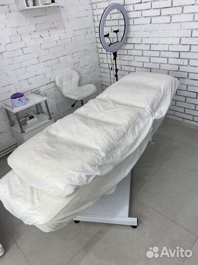 Косметологическая кушетка