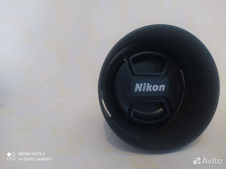 Фотоаппарат Никон д 3200 вместе с объективом