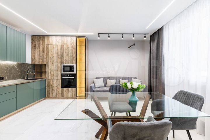 4-к. квартира, 118,8 м², 10/18 эт.