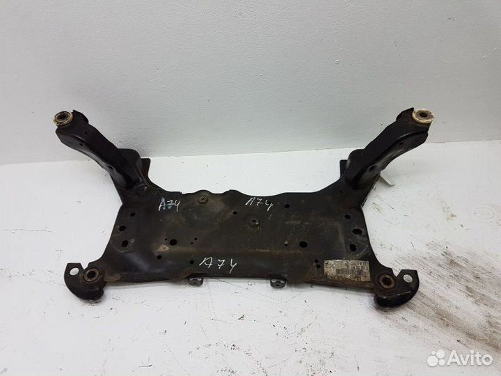 Подрамник Ford Focus