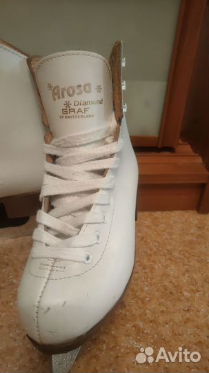 Коньки Graf Arosa фигурные р.32