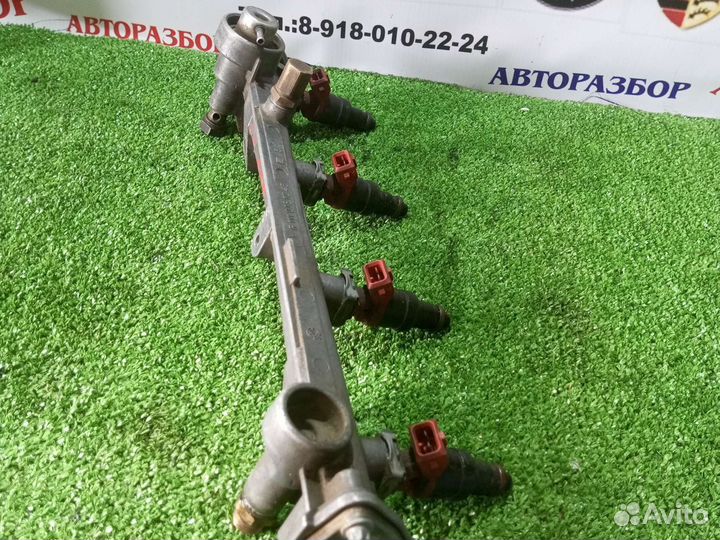 Рейка рампа топливная Mercedes Benz CLK-Class W208