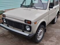 ВАЗ (LADA) 4x4 (Нива) 1.6 MT, 1994, 137 000 км, с пробегом, цена 175 000 руб.