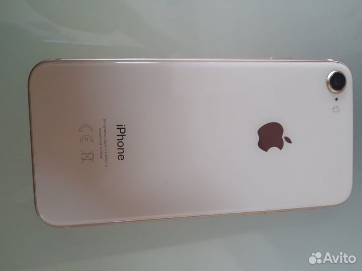 iPhone 8, 64 ГБ