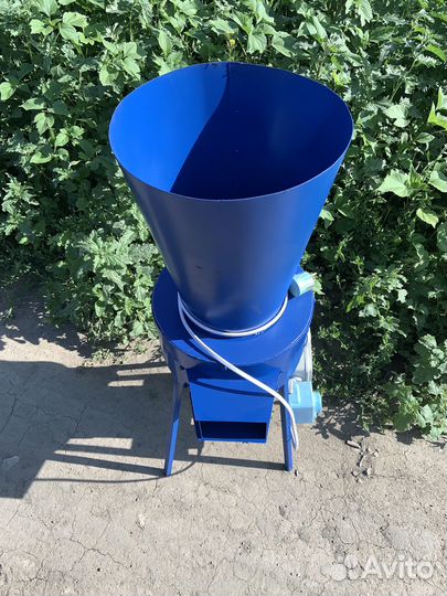 Измельчитель сена, соломы бытовой 220в