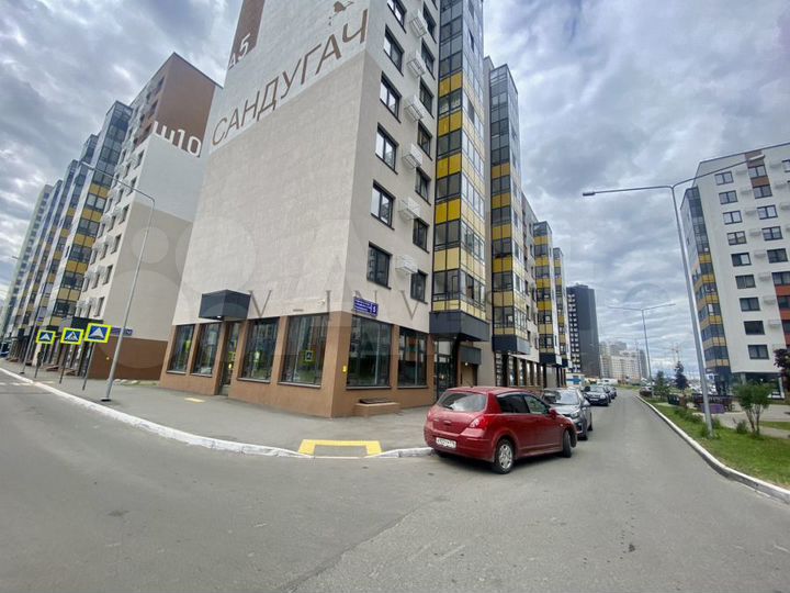 Торговая площадь, Альфии Авзаловой ул., 5