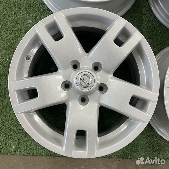 Литые диски R16 5x114,3 Nissan