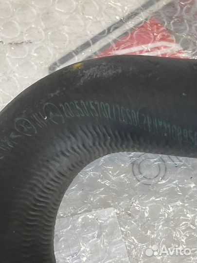 Патрубок радиатора верхний Мерседес W203