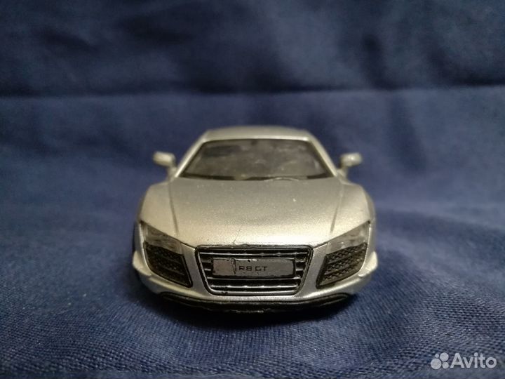 Игрушечная модель Audi R8 GT