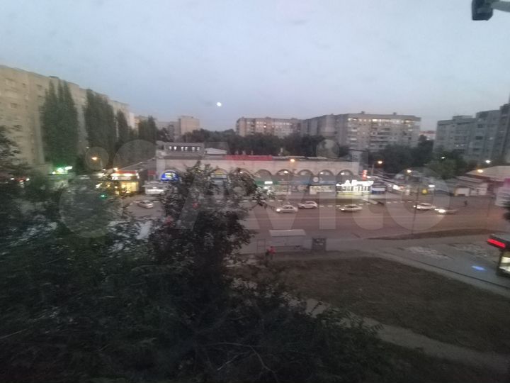 2-к. квартира, 53 м², 5/9 эт.
