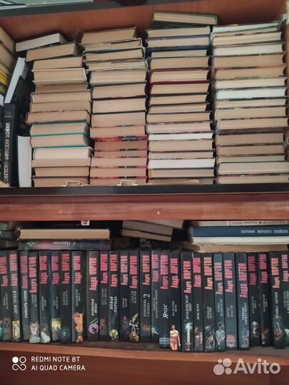 Продаю книги