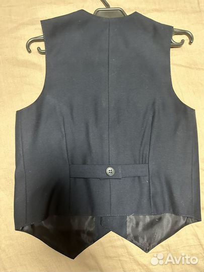 Жилетка для мальчика школьная 122