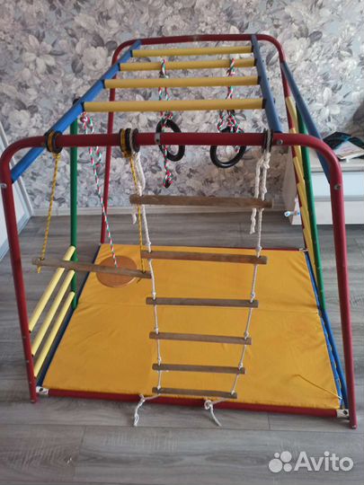 Детский спортивный комплекс