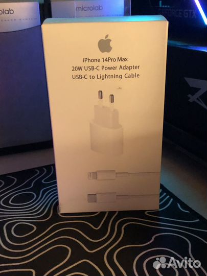 Зарядное устройство на iPhone 20w