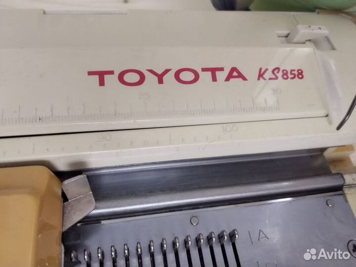 Вязальная машина toyota ks858 / kr506